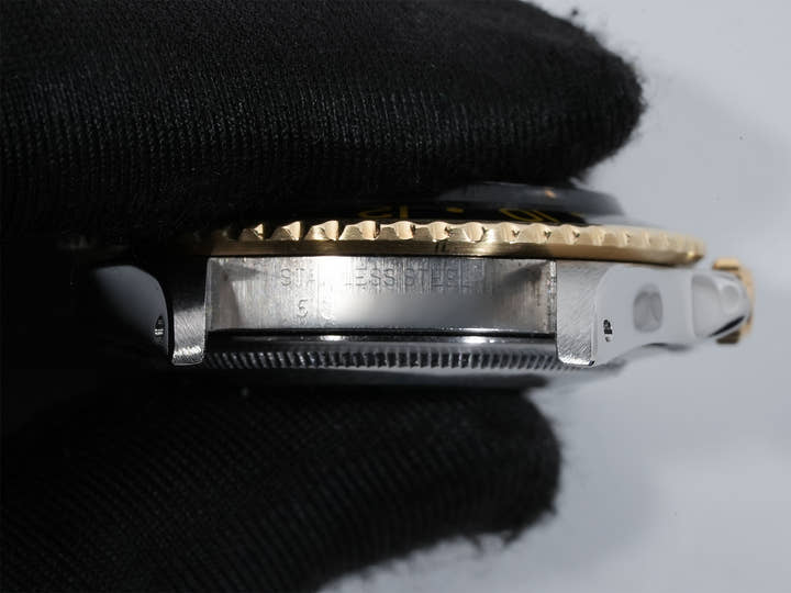 ロレックス GMTマスター Ref.1675/3 ステンレススチール/イエローゴールド ブラック文字盤 ジュビリーブレスレット 中古 vob64zb2