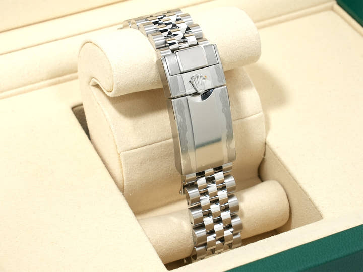 ロレックス GMTマスターII Ref.126710BLNR ステンレススチール ブラック文字盤 ジュビリーブレスレット 未使用 e629ekgc