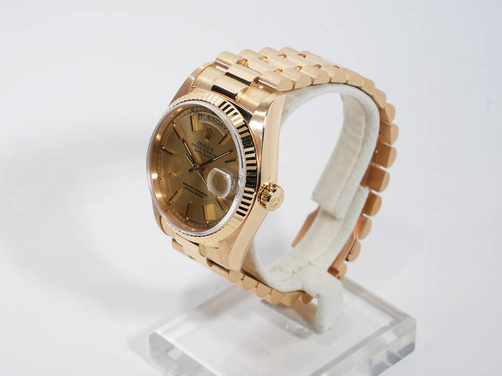 ロレックス デイデイト36 Ref.18038 イエローゴールド シャンパン文字盤 美品 4nxq8mcn