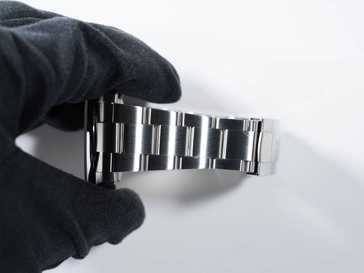 ロレックス オイスターパーペチュアル41 Ref.124300 ステンレススチール グリーン文字盤 美中古 f85iv3wh