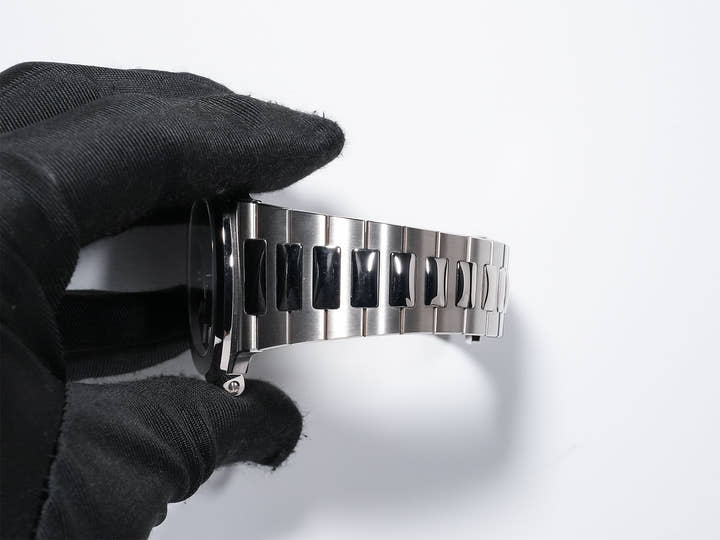 パテックフィリップ ノーチラス Ref.5811/1G-001 ホワイトゴールド ブルー・ソレイユ文字盤 美品 caqjnans