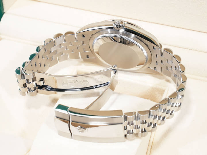 ロレックス デイトジャスト36 Ref.126234 ステンレススチール/ホワイトゴールド ブラック文字盤 ジュビリーブレスレット 中古 u4n8jhkk