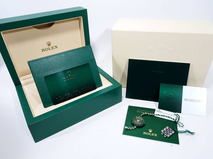 ロレックス デイトジャスト36 Ref.126234 ステンレススチール/ホワイトゴールド ブラック文字盤 ジュビリーブレスレット 中古 u4n8jhkk