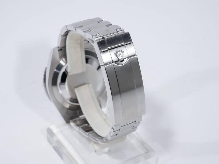 ロレックス サブマリーナー ノンデイト Ref.124060 ステンレススチール ブラック文字盤 中古 4uvj6u5m