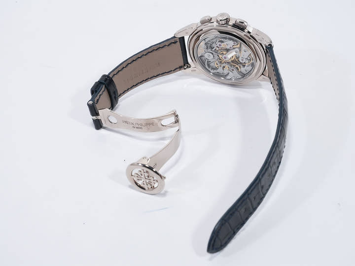 パテックフィリップ パーペチュアルカレンダー クロノグラフ Ref.5270G-001 ホワイトゴールド シルバー文字盤 中古 yq9nd4ks