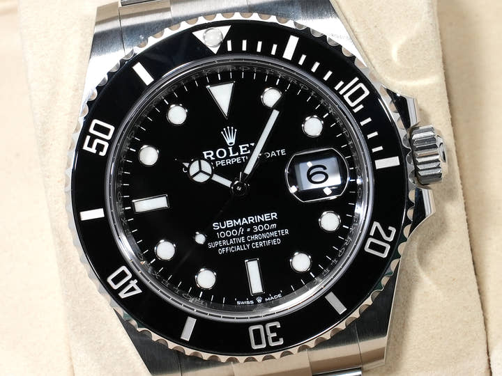 Rolex Submariner Date Ref. 126610LN Stainless Steel Black Dial Excellent Condition vnok9aoo
