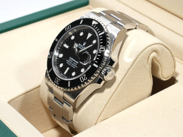 Rolex Submariner Date Ref. 126610LN Stainless Steel Black Dial Excellent Condition vnok9aoo