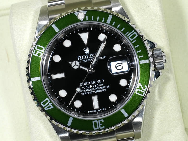 Rolex Submariner Date Ref. 16610LV Stainless Steel Black Dial Excellent Condition u57qpxzy