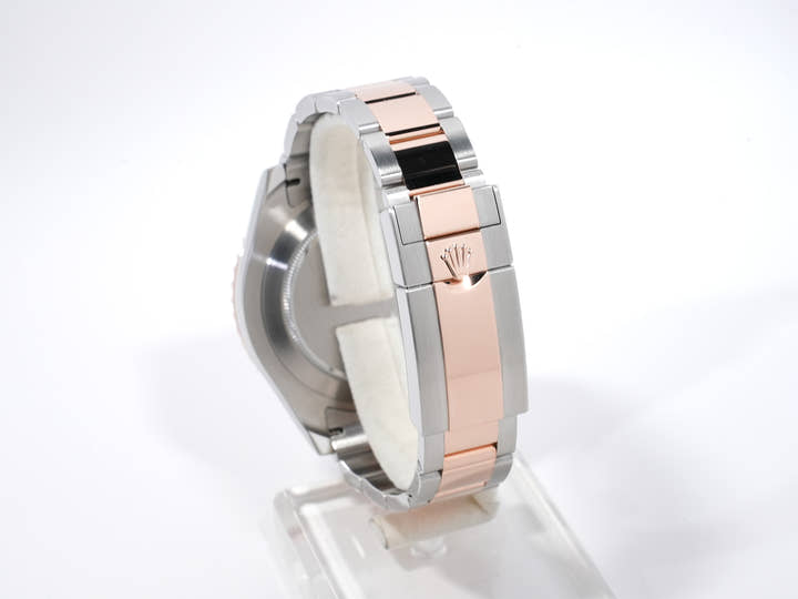 Rolex Yacht-Master II Ref. 116681 Stainless Steel/Everose Gold White Dial Excellent Condition zbjx2556