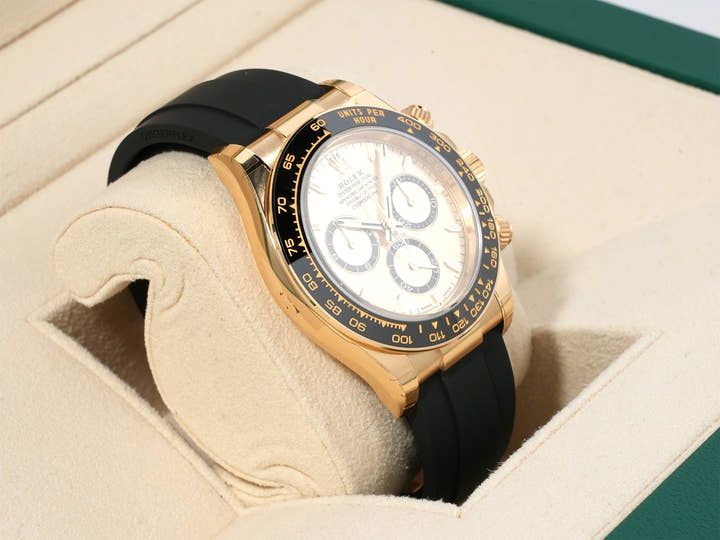ロレックス デイトナ Ref.126518LN イエローゴールド ゴールデン文字盤 未使用 cdwwqq3h