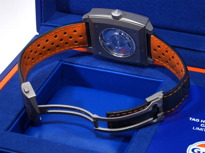 TAG Heuer Monaco Chronograph Gulf Ref. CAW218G.EB0393 Titanium White Dial Excellent Condition Pre-Owned icrtv9s2