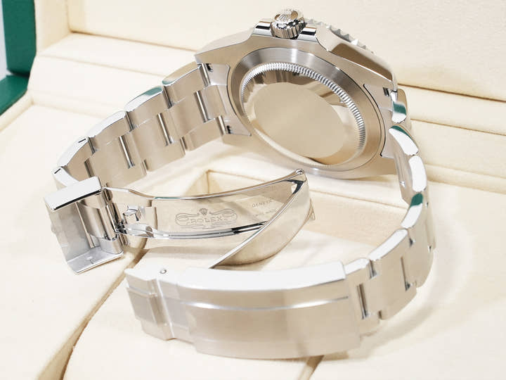 Rolex Submariner No Date Ref. 124060 Stainless Steel Black Dial Unused uksmgy2f