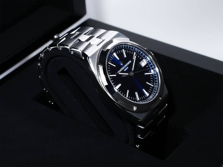 Vacheron Constantin Overseas Ref. 4500V/110A-B128 Stainless Steel Blue Dial Unused js7z45t3