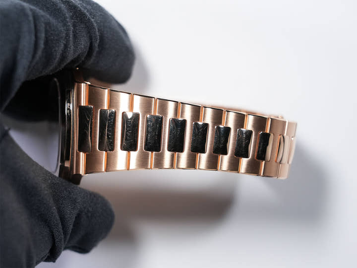 Patek Philippe Nautilus Ref. 5711/1R-001 Rose Gold with Brown-Black Gradient Dial, Excellent Condition, Pre-Owned