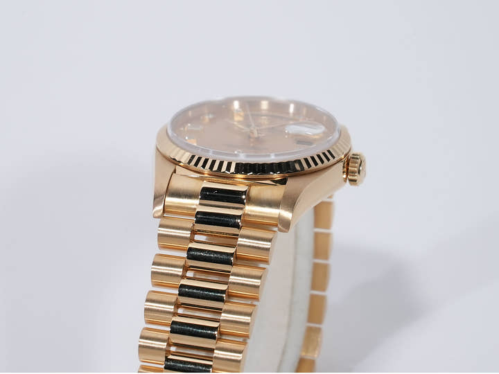 Rolex Day-Date 36 Ref. 18238A Yellow Gold Champagne with 10 Diamond Dial, Excellent Condition wz9nkvio