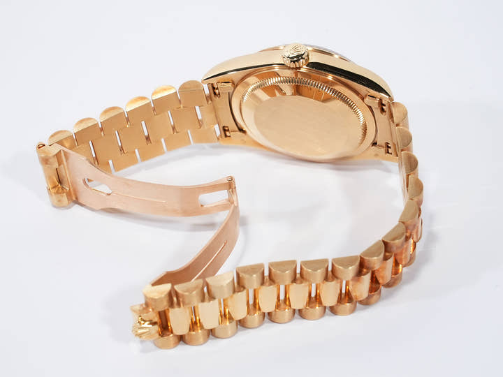 Rolex Day-Date 36 Ref. 18238 Yellow Gold Onyx Dial Pre-owned v7jmidqe