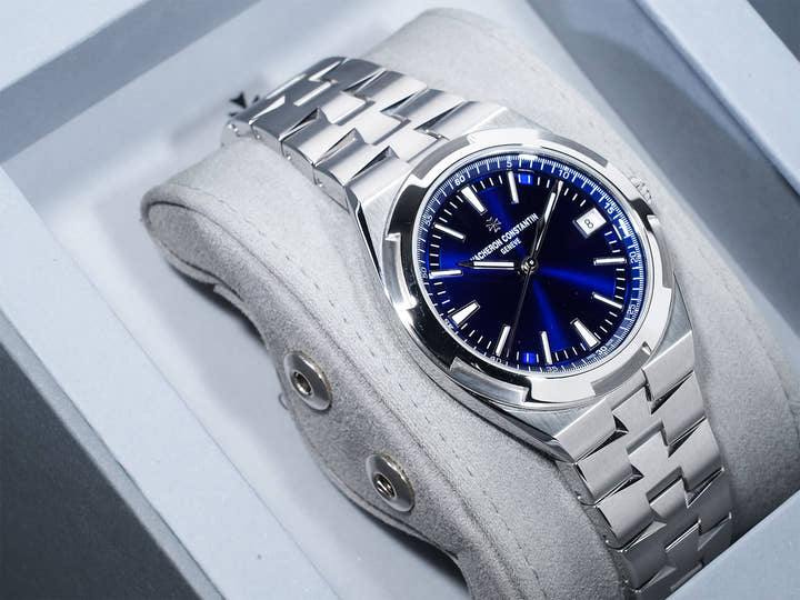 ヴァシュロンコンスタンタン オーヴァーシーズ オートマティック Ref.4520V/210A-B128 ステンレススチール ブルー文字盤 美品 sjoogbs2