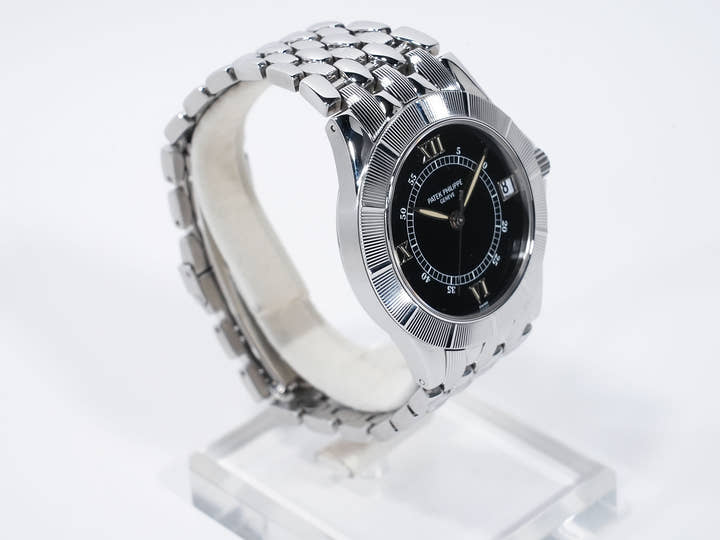パテックフィリップ ネプチューン Ref.5080/1A-011 ステンレススチール ブラック文字盤 中古 dqtmumyz