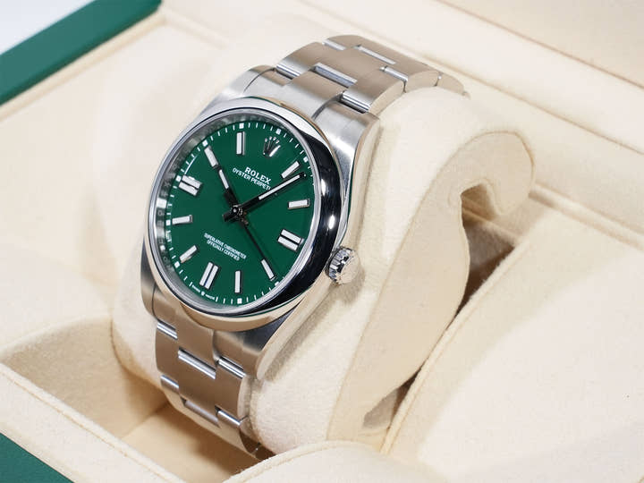 ロレックス オイスターパーペチュアル41 Ref.124300 ステンレススチール グリーン文字盤 美中古 hpakwqsg