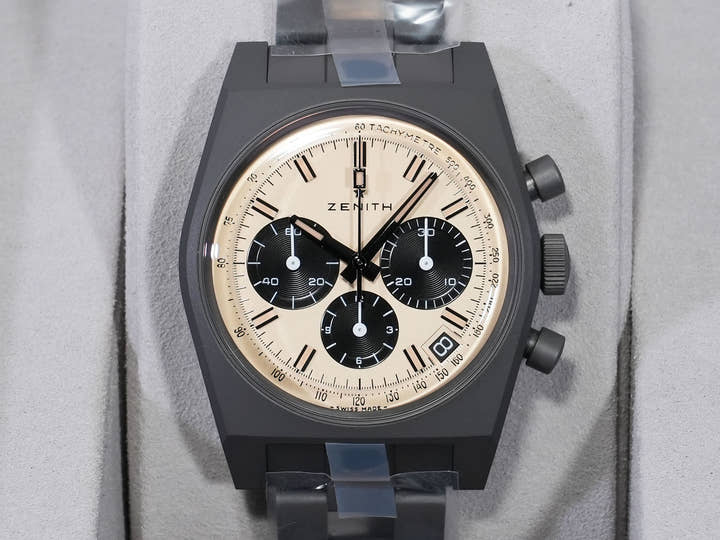 ゼニス クロノマスター リバイバル 次元大介エディション Ref.97.L384.400/04.M384 チタン ベージュ文字盤 未使用 nsdkuvmd