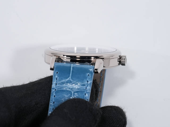 パテックフィリップ カラトラバ グランド エキシビジョン 東京2023 Ref.6127G-010 ホワイトゴールド ラックライトブルー文字盤 美品 oot4gtdx