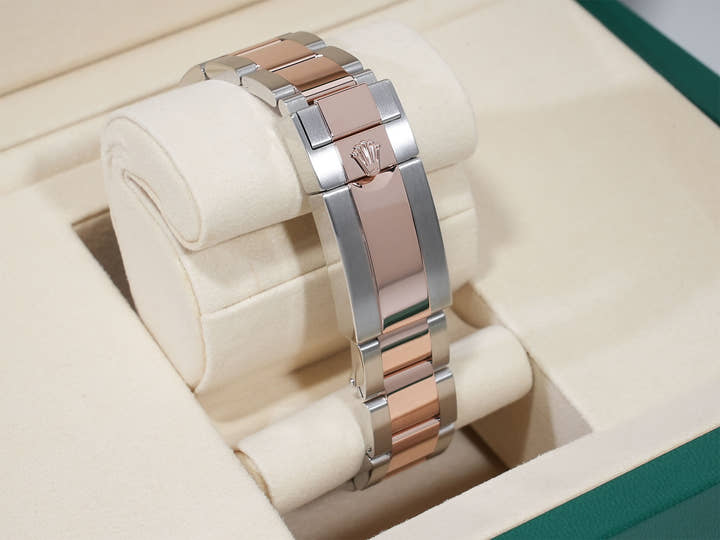 ロレックス GMTマスターII Ref.126711CHNR ステンレススチール/エバーローズゴールド ブラック文字盤 オイスターブレスレット 美中古 993x92k6