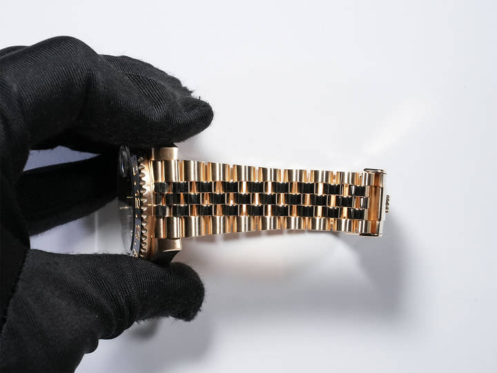 ロレックス GMTマスターII Ref.126718GRNR イエローゴールド ブラック文字盤 ジュビリーブレスレット 美品 jwvpfrkf