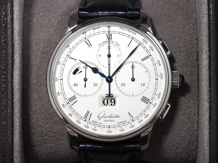 グラスヒュッテオリジナル セネタ クロノグラフ パノラマデイト Ref.1-37-01-02-03-30 プラチナ シルバー文字盤 中古 uywbou2s