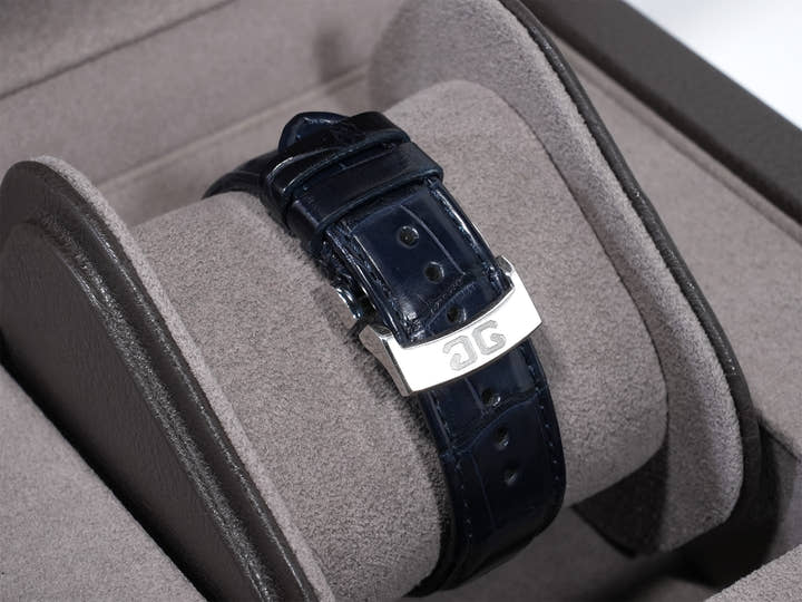 グラスヒュッテオリジナル セネタ クロノグラフ パノラマデイト Ref.1-37-01-02-03-30 プラチナ シルバー文字盤 中古 uywbou2s