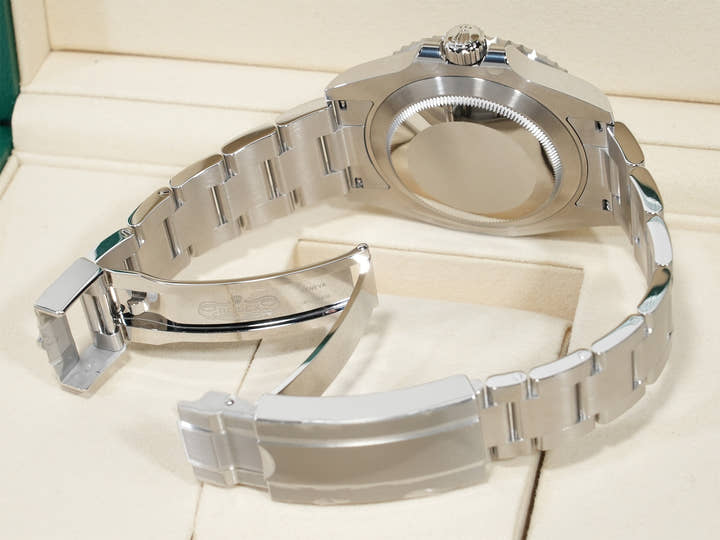 ロレックス サブマリーナー ノンデイト Ref.124060 ステンレススチール ブラック文字盤 未使用 evn9cz9y