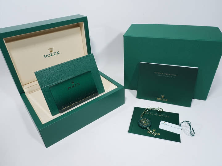 ロレックス GMTマスターII Ref.126710GRNR ステンレススチール ブラック文字盤 ジュビリーブレスレット 未使用 hamnn2sf