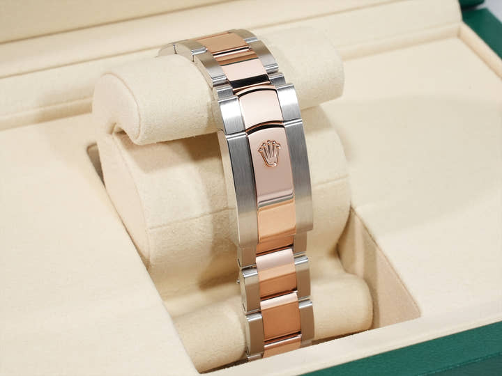 Rolex Datejust 36 Ref. 126201 Stainless Steel/Everose Gold Chocolate Dial Oyster Bracelet Unused mnhhtiir