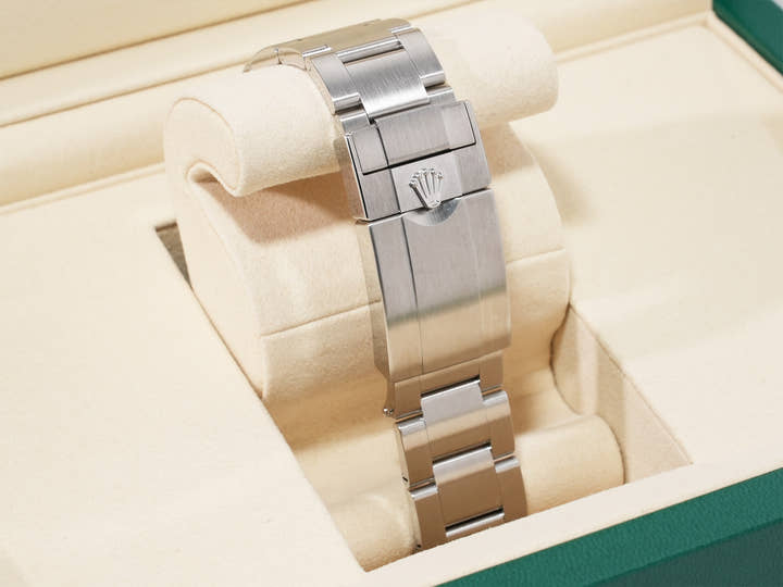 ロレックス エクスプローラーII Ref.226570 ステンレススチール ブラック文字盤 オイスターブレスレット 未使用 6uybdiqa