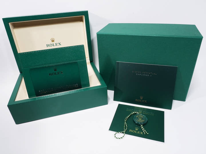 ロレックス エクスプローラーII Ref.226570 ステンレススチール ブラック文字盤 オイスターブレスレット 未使用 6uybdiqa