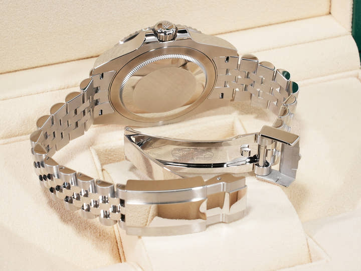 Rolex GMT-Master II Ref. 126720VTNR Stainless Steel with Black Dial and Jubilee Bracelet, Unused, 5k8hk2zb