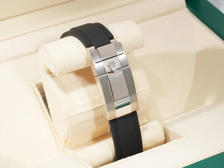 ロレックス デイトナ Ref.116519LN ホワイトゴールド スチールxブラック文字盤 未使用 shpu6grv