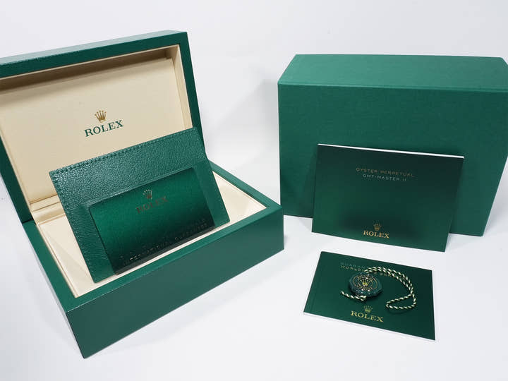 ロレックス GMTマスターII Ref.126710GRNR ステンレススチール ブラック文字盤 オイスターブレスレット 未使用 c7qwmmdn