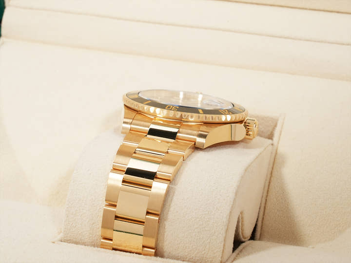 ロレックス サブマリーナー デイト Ref.126618LN イエローゴールド ブラック文字盤 美中古 2ucu27wb