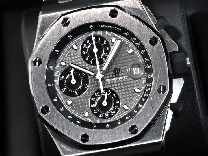 オーデマピゲ ロイヤルオーク オフショア クロノグラフ Ref.26238TI.OO.2000TI.01 チタン グレー文字盤 中古 vwj9qiws