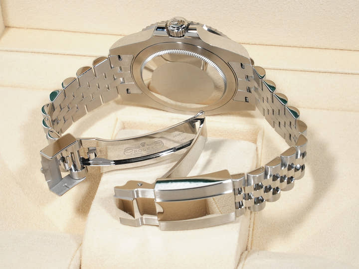 ロレックス GMTマスターII Ref.126710BLNR ステンレススチール ブラック文字盤 ジュビリーブレスレット 未使用 riedg5m2