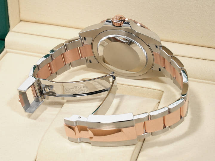 ロレックス GMTマスターII Ref.126711CHNR ステンレススチール/エバーローズゴールド ブラック文字盤 オイスターブレスレット 未使用 9oc3wsw3