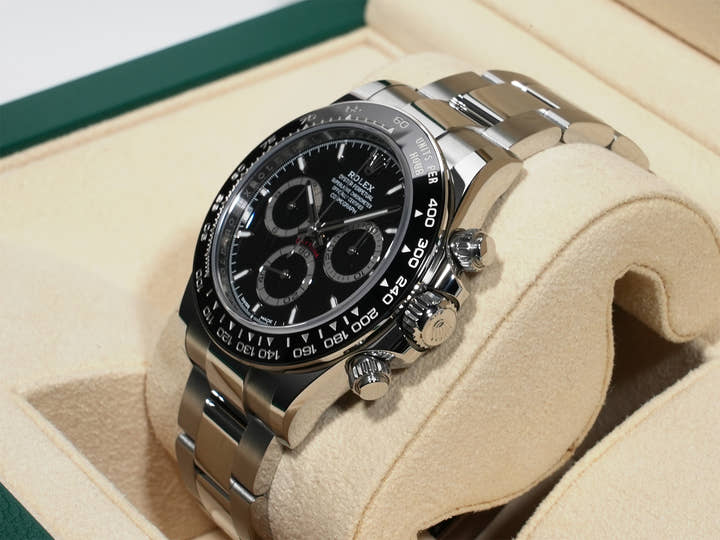 ロレックス デイトナ Ref.126500LN ステンレススチール ブラック文字盤 未使用 ssbrhc8g