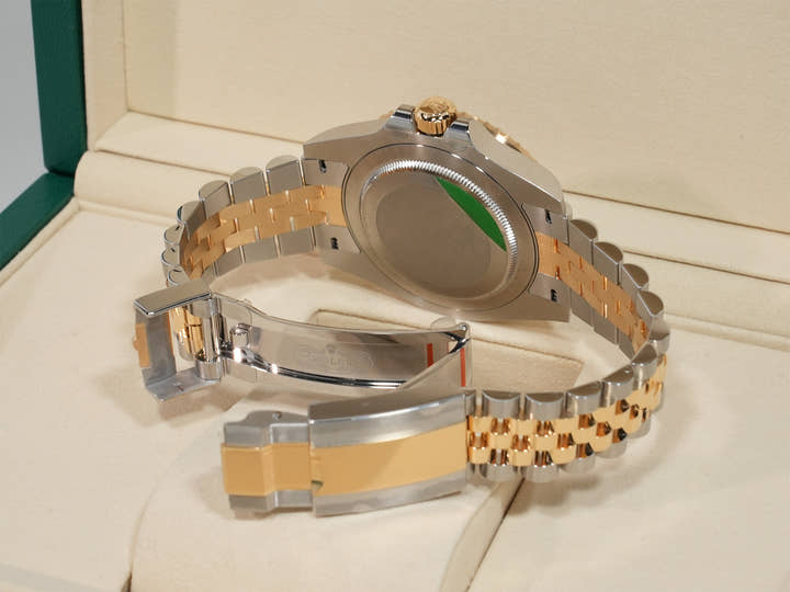 ロレックス GMTマスターII Ref.126713GRNR ステンレススチール/イエローゴールド ブラック文字盤 ジュビリーブレスレット 未使用 5tribsrz
