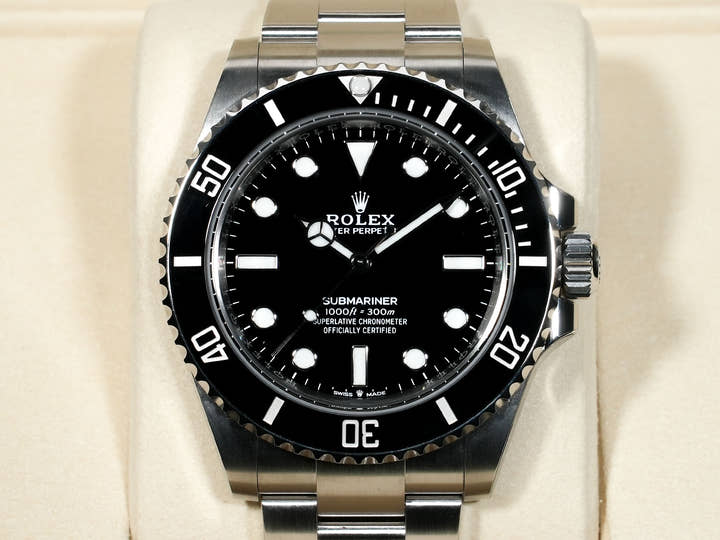 ロレックス サブマリーナー ノンデイト Ref.124060 ステンレススチール ブラック文字盤 未使用 xd5rzefq