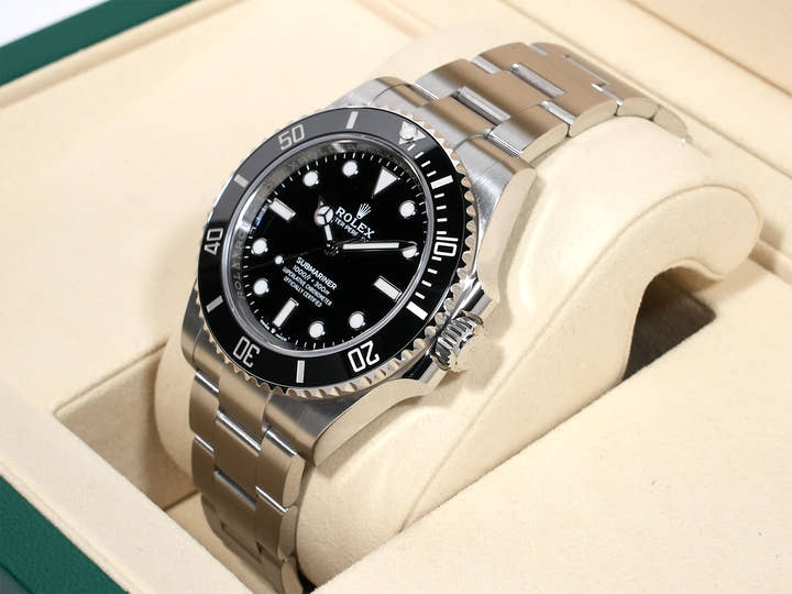ロレックス サブマリーナー ノンデイト Ref.124060 ステンレススチール ブラック文字盤 未使用 zywim5p2