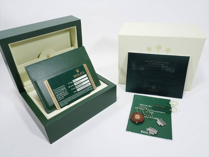 ロレックス サブマリーナー デイト Ref.116610LV ステンレススチール グリーン文字盤 美品 teits4s5