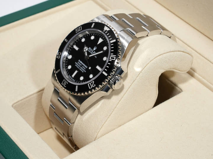ロレックス サブマリーナー ノンデイト Ref.124060 ステンレススチール ブラック文字盤 未使用 nbexrtkx