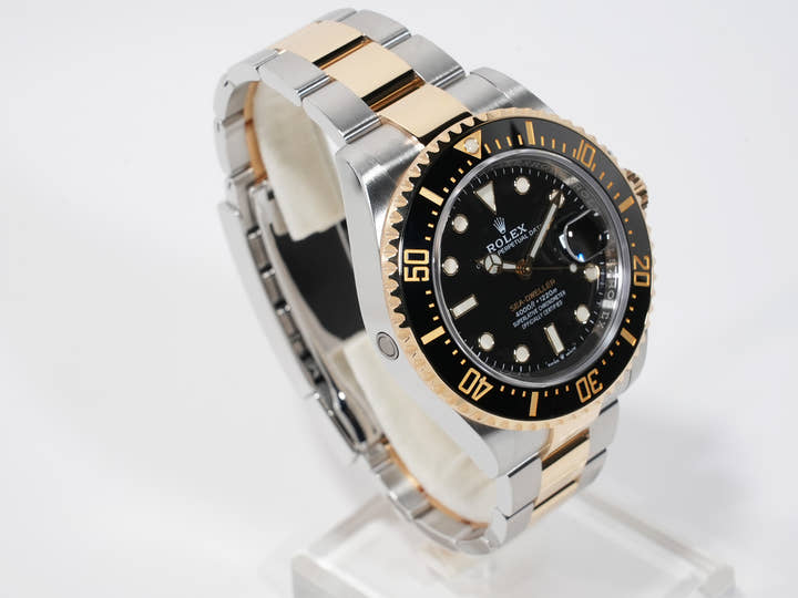 ロレックス シードゥエラー Ref.126603 ステンレススチール/イエローゴールド ブラック文字盤 美品 wz6zvgu9