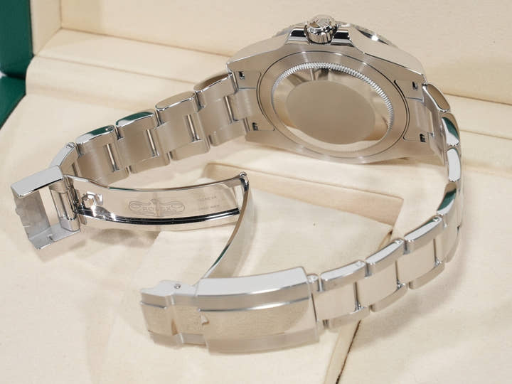 Rolex GMT-Master II Ref. 126710BLRO Stainless Steel Black Dial Oyster Bracelet Excellent Used Condition xk2arpww