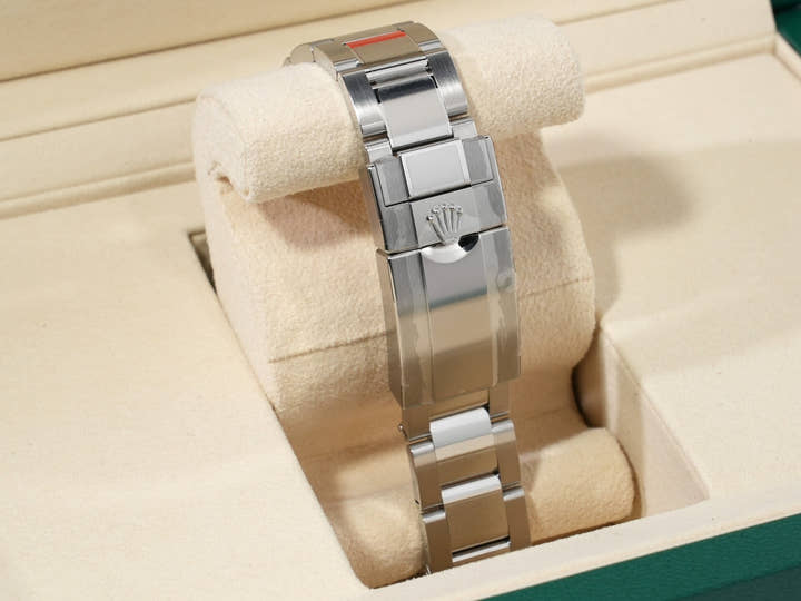 Rolex GMT-Master II Ref. 126710GRNR Stainless Steel Black Dial Oyster Bracelet Unused 7gg67ntg